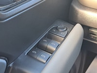 Engine: 2.7L TURBOMAX L/100Km City: 14.1 L/100Km Hwy: 13.8 Safety Equipment StabiliTrak, stability c... (image 9)