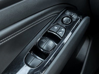 Come see this 2022 Nissan Altima 2.5 Platinum before someone takes it home! *Get Your Money's Worth... (image 8)