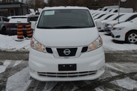 Clean Carfax, Backup Camera, Bluetooth, Power locks and mirrors, Cruise Control, Divider, Shelving,... (image 7)