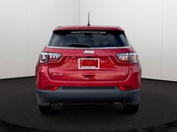 Cloth Low-Back Bucket Seats, Heated Front Seats, 8.4 Touchscreen Display, Apple Carplay, Google Andr... (image 4)