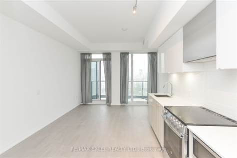 251 Jarvis St in Condos for Sale in City of Toronto - Image 4