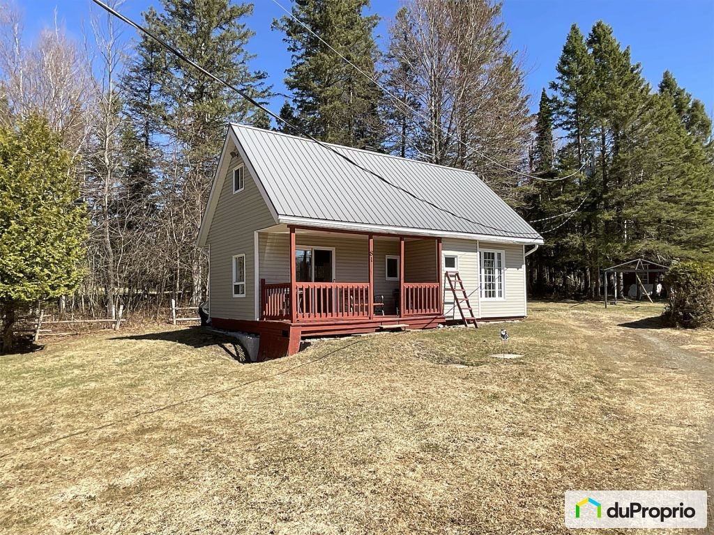 $185,000 - Cottage for sale in Ste-Claire — photo 1