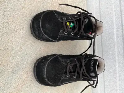 Safety Shoes, View more