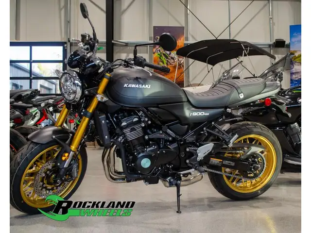 2025 Kawasaki Z900RS SE in Sport Touring in Ottawa - Image 10