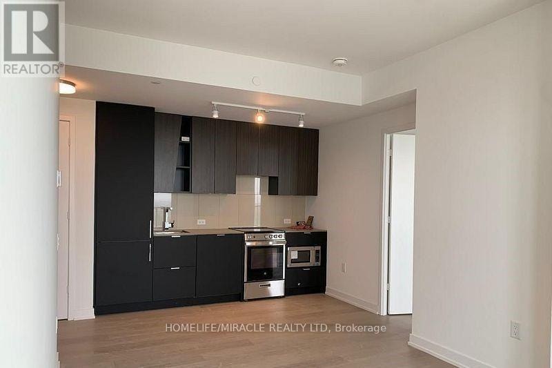 5101 - 3883 QUARTZ ROAD Mississauga (City Centre), Ontario 3