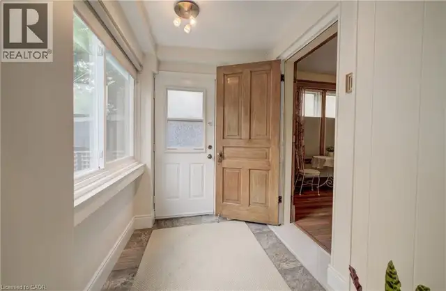 46 ELLEN Street W Kitchener, Ontario in Houses for Sale in Kitchener / Waterloo - Image 19