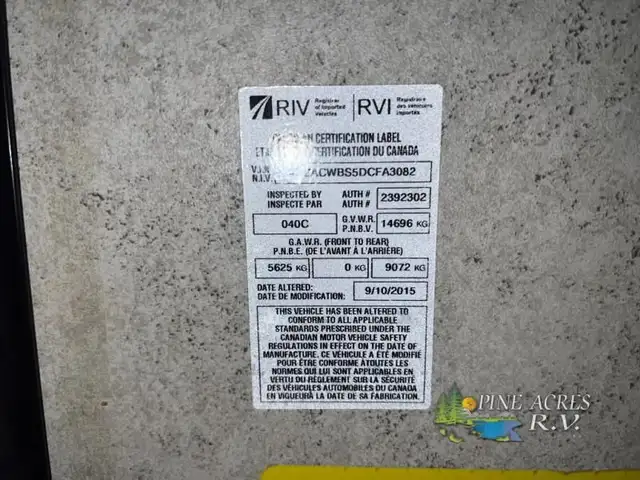 2013 Fleetwood RV Discovery 40X Diesel 057,684 Miles in RVs & Motorhomes in Moncton - Image 82