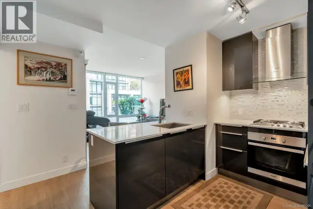 502 1283 HOWE STREET Vancouver, British Columbia in Condos for Sale in Vancouver - Image 4