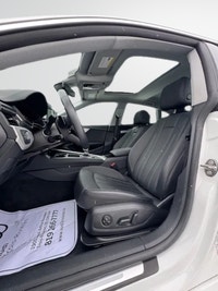 Audi Trois-Rivières, our experts are here to listen to you and guide you toward the vehicle that mee... (image 9)