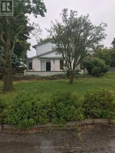 Great opportunity of investment, $18,000/month rent, stable tenant. Up Grade 600 A Hydro Line Greenh...