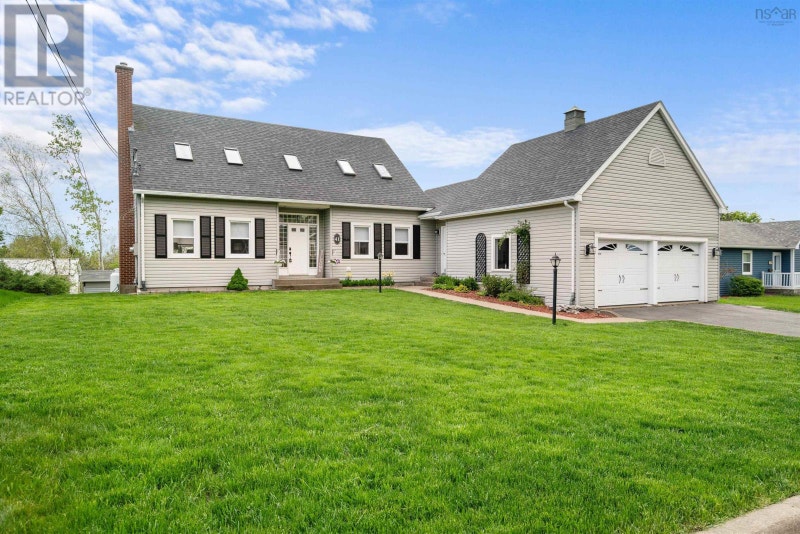 41 Birchview Crescent New Glasgow, Nova Scotia Houses for Sale New