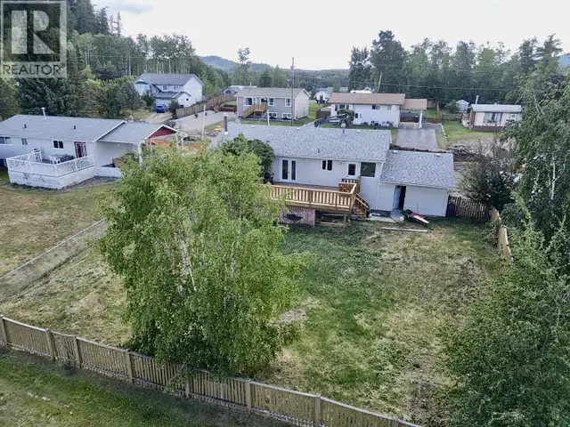 525 TUNASA DRIVE Fraser Lake, British Columbia in Houses for Sale in Burns Lake - Image 4