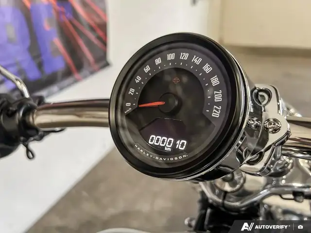 2025 Harley-Davidson FXBR - Breakout(TM) in Street, Cruisers & Choppers in Calgary - Image 18