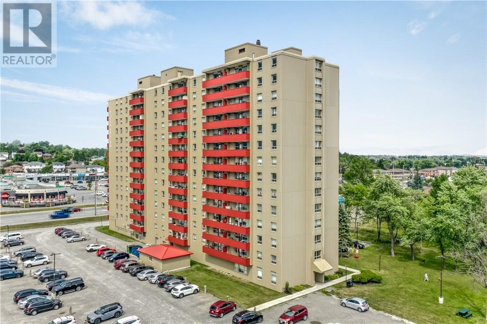901 Lasalle Boulevard Unit# PH4 Greater Sudbury, Ontario 2