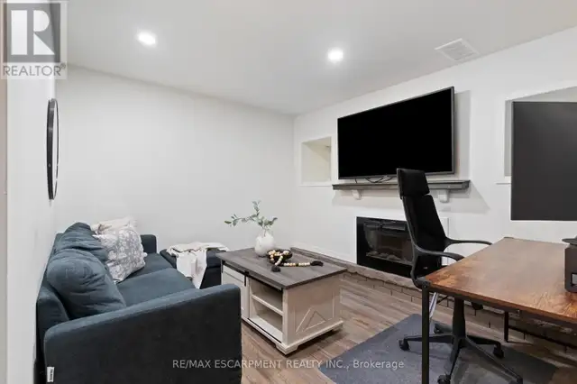 18 FLANDERS AVENUE St. Catharines (Carlton/Bunting), Ontario in Houses for Sale in St. Catharines - Image 31