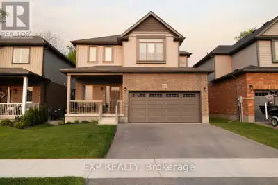 Welcome to 164 Snyder Ave N- a stunning 3-bedroom, 3-bathroom detached home located in one of Elmira...