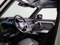 This beautiful 2023 Land Rover Defender 90 X -Dynamic SE P400 is local Ontario vehicle with a clean... (image 8)