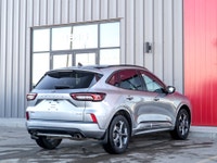 Carget Supercentre is proud to present this 2023 Ford Escape ST! EXTERIOR: ICONIC SILVER INTERIOR: B... (image 5)