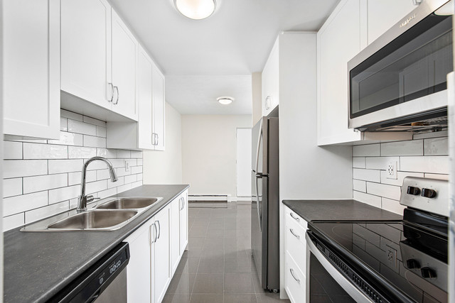 1.5 Months Free - Mary St. & Beatrice St. E. | Oshawa Centre! in Long Term Rentals in Oshawa / Durham Region - Image 4