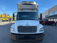2018 FREIGHTLINER M2;Medium Duty Trucks - VAN-REEFER Penske Location 9558 189TH STREET SURREY BC V4N... (image 1)