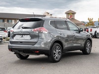 No Accidents - Panoramic Sunroof - 360 Backup Camera - Blindspot Monitoring This 2016 Nissan Rogue S... (image 7)