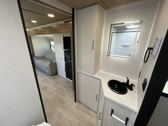 2026 Forest River VIBE in Travel Trailers & Campers in Terrace - Image 14