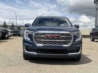 AMVIC Licensed Dealer * Power Sunroof * Head-Up Display * Keyless Open * Wireless Charging * HD Surr... (image 2)