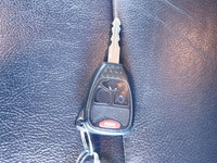 *Highlights* * One Owner * BC Owned * 4WD * Limited Trim * Leather Interior * Heated Front Seats * C... (image 8)