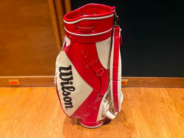 Wilson Golf Bag in Golf in Mississauga / Peel Region - Image 2
