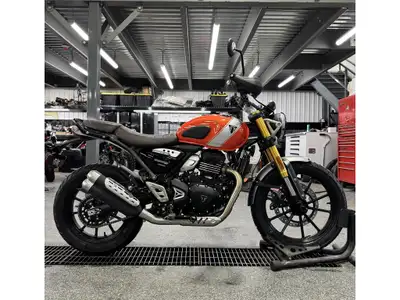2026 Triumph SCRAMBLER 400 X Triumph SCRAMBLER 400 X 2026 Les photos peuvent être à titre indicatif...