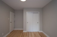 Akelius two bedroom apartment for rent. Located near Doctor Penfield in the Downtown - McGill neighb... (image 8)