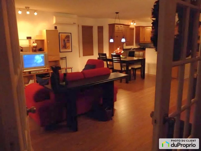 $343,900 - Condominium for sale in Ste-Marthe-Sur-Le-Lac — photo 3