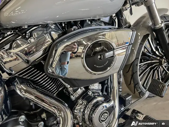 2025 Harley-Davidson FXBR - Breakout(TM) in Street, Cruisers & Choppers in Calgary - Image 11