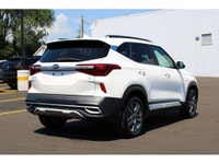 **2021 Kia EX AWD | No Accidents | AWD Confidence | Well-Equipped** Looking for a dependable SUV wit... (image 4)