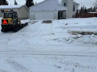 Snow Clearing, Parking Lots,  Driveways, Windrows65561329477250121