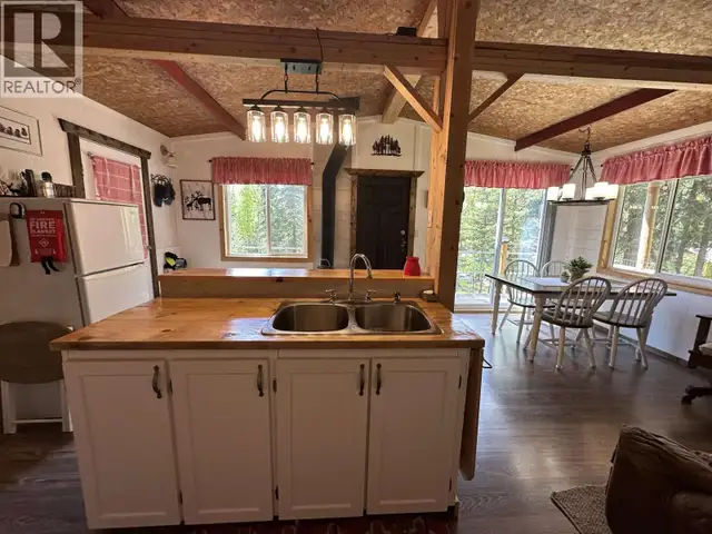 7613 MICA PLACE Lone Butte, British Columbia in Houses for Sale in 100 Mile House - Image 18