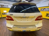 DRIVE WITH CONFIDENCE AND EFFICIENCY IN THIS ML 350 BLUETEC, POWERED BY A 3.0L V6 TURBO DIESEL ENGIN... (image 3)