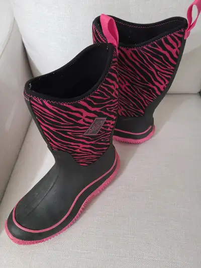Youth girl winter waterproof boots The Original Muck Boot Compan, View more