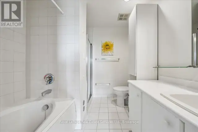 405 - 2511 LAKESHORE ROAD W Oakville (BR Bronte), Ontario in Condos for Sale in Oakville / Halton Region - Image 21