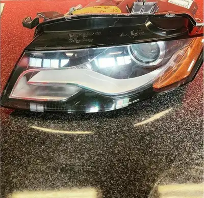 2009-2012 Audi A4 P/S Headlight (Pair available) [OEM] Pair Available at $1100