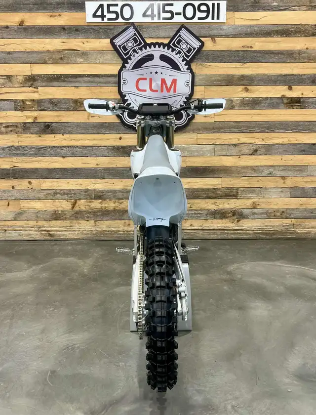 2025 STARK FUTURE VARG 1.2 MX-MOTOCROSS + NEUF 0 HR + GARANTIE 2 in Dirt Bikes & Motocross in Laval / North Shore - Image 8