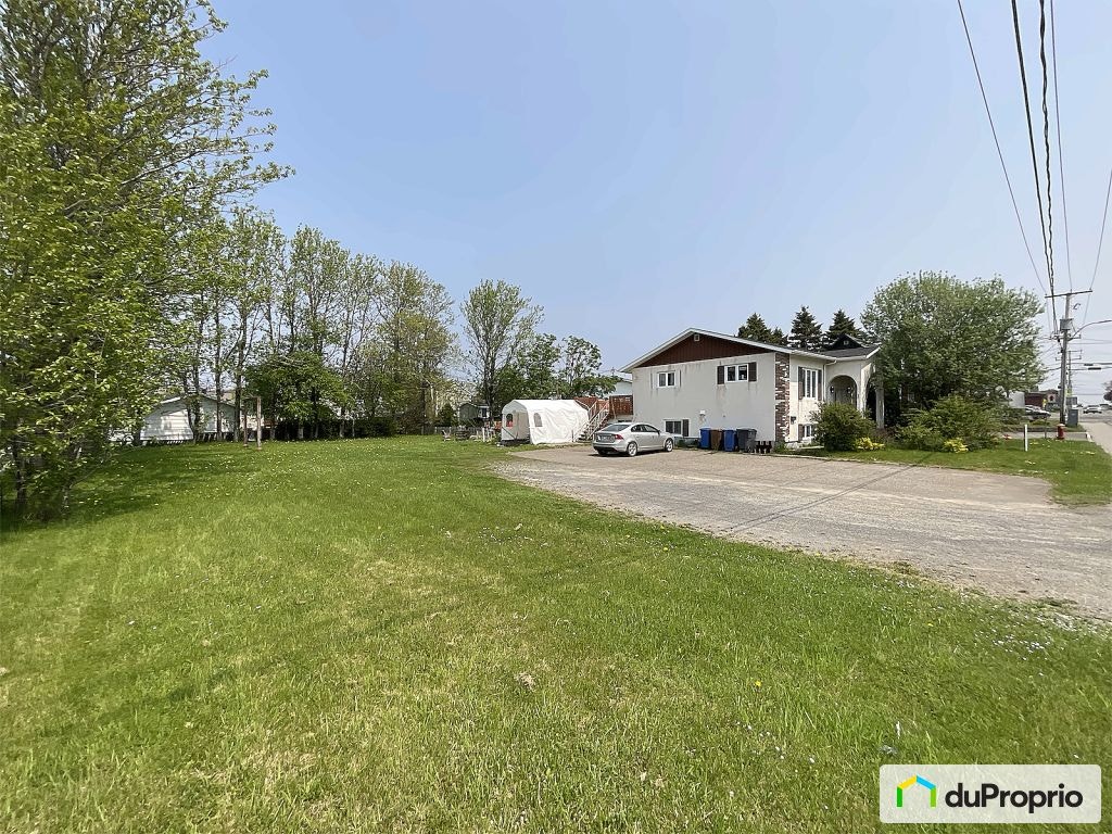 $318,500 - Bungalow for sale in Matane — photo 2