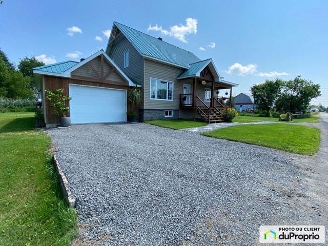 $1,250,000 - Acreage / Hobby Farm / Ranch for sale — photo 1