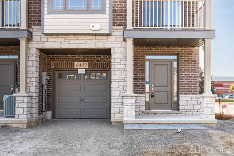 Homes for Sale in Stoney Creek, Hamilton, Ontario $684,000 in Houses for Sale in Hamilton - Image 2