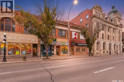 Investors! Excellent opportunity to own a high-cap rate commercial property on busy Main Street in M...