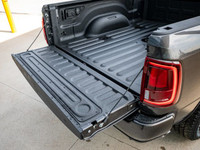 Welcome to Barrie Chrysler Dodge Jeep RAM, proudly serving Barrie and the Simcoe region. Convenientl... (image 7)