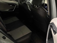 Heated Front Seats, Backup Camera, Leather, Sunroof, Remote Start, Push Button Start, AWD, Power Tai... (image 8)