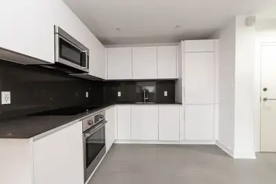renovated one bedroom - ID 123, View more