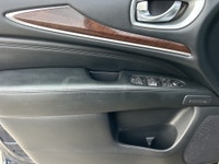 Double L Motors Ltd. 2015 INFINITI QX60 Premium AWD Luxury, Space & Peace of Mind. Step into comfort... (image 7)
