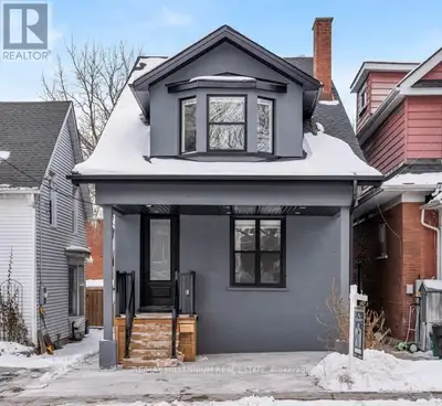 UPPER - 124 CHURCH STREET Kitchener, Ontario